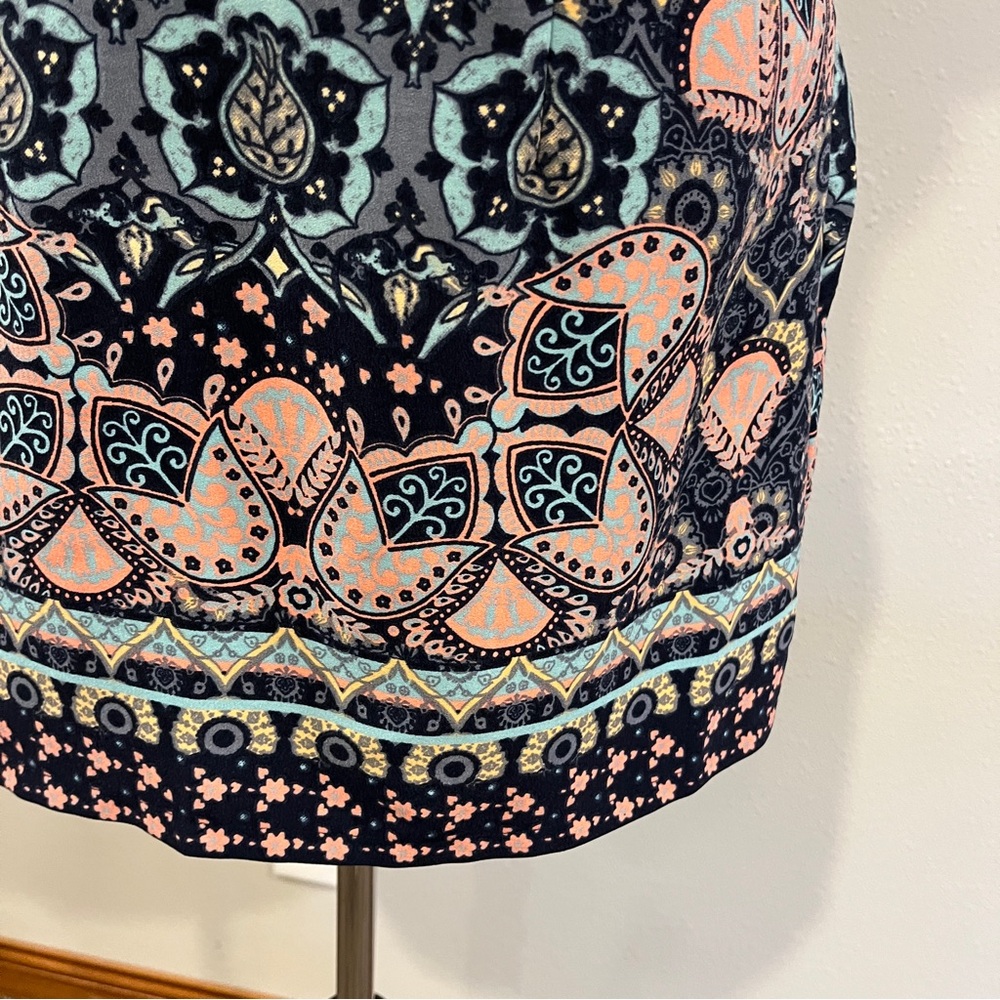 Hollister Navy and Pink Floral Print short sleeve‎ Women's mini Dress size small - Picture 5 of 12